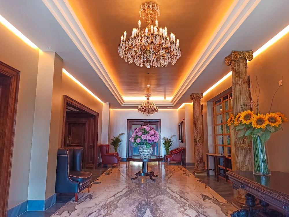 The Victoria Hotel Galway Exterior photo